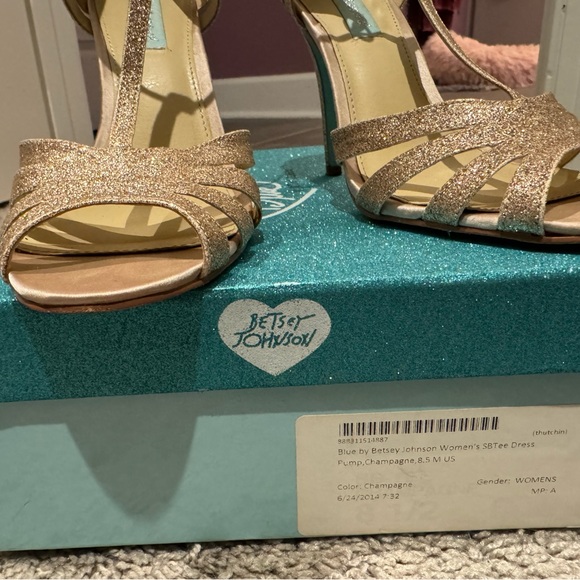 Blue by Betsey Johnson 8.5 - Picture 5 of 6